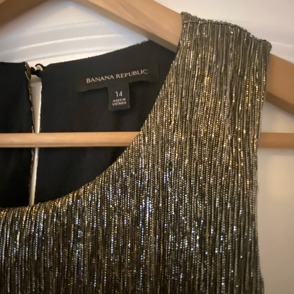 New without tags Banana Republic gold metallic dress- size 14 - Picture 3 of 5